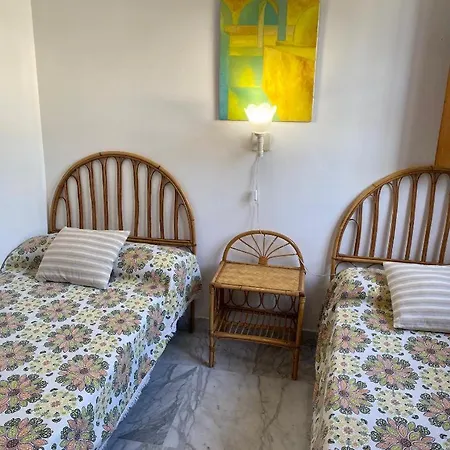 Casa-a-pequeno Conjunto Casas Adosados * Salobrena